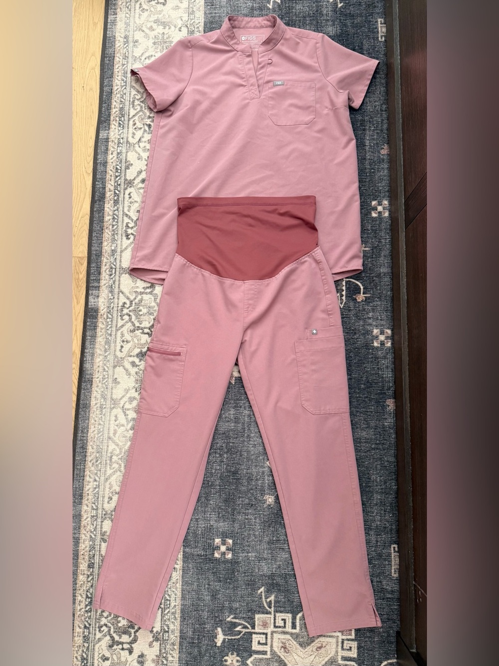 Figs Women's Scrub Set in Dusty Rose with Mauve Waistband